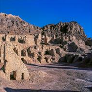 تحقیق بررسی هنرهای به کار رفته در کوه خواجه سیستان